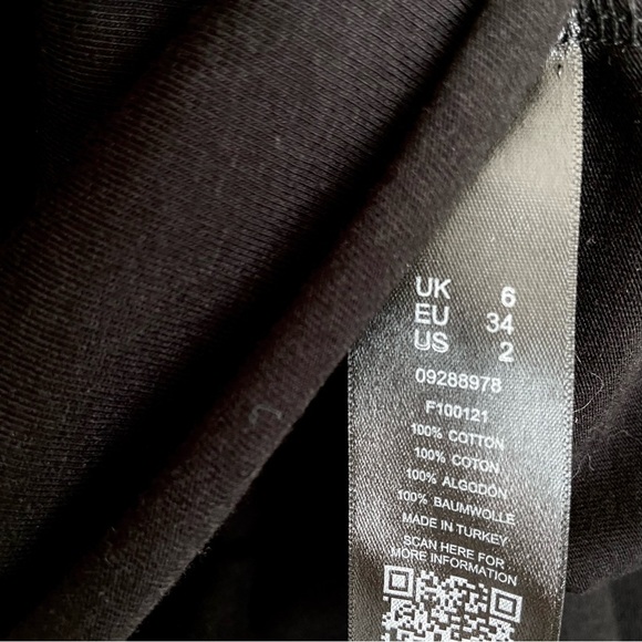 ASOS Black Boxy Raw Hem Crop Top w/ V-Neck - Picture 5 of 5